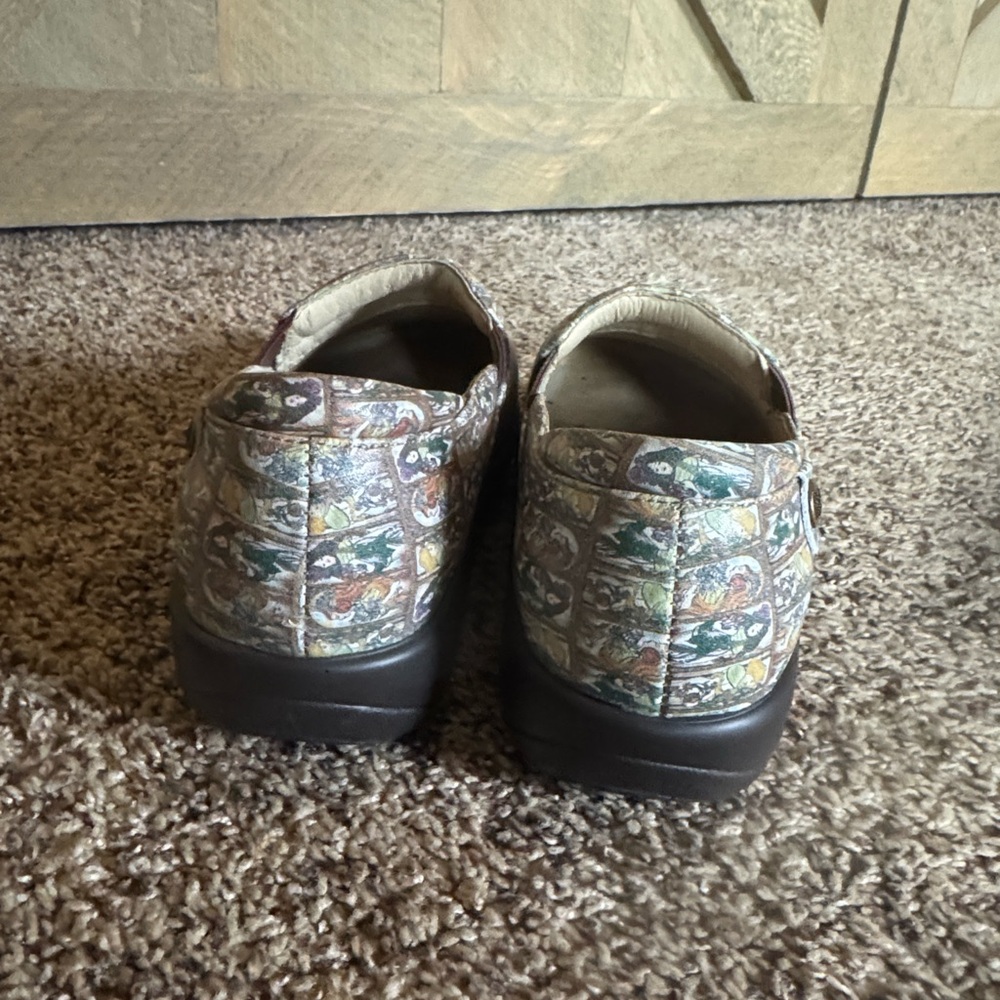 Algeria Keli Love You Mucha shoes with all over print Size 39 = Size 9 - Picture 11 of 16